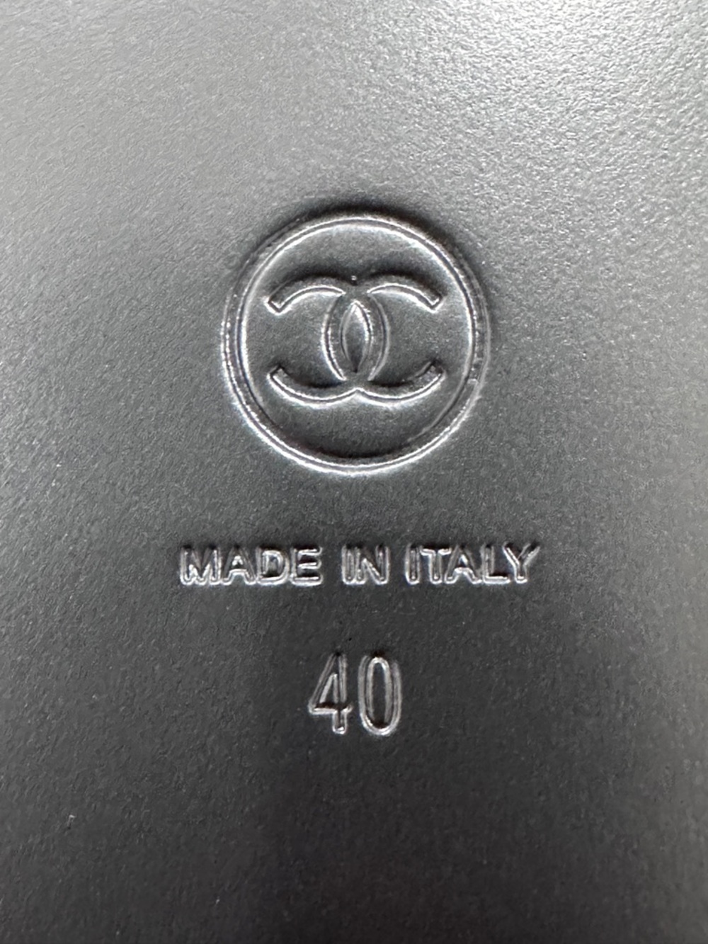 NEW BLAZY CHANEL Black CROC EMBOSSED LARGE CC Logo FLIP FLOP THONG Sandals 40 - Picture 15 of 15